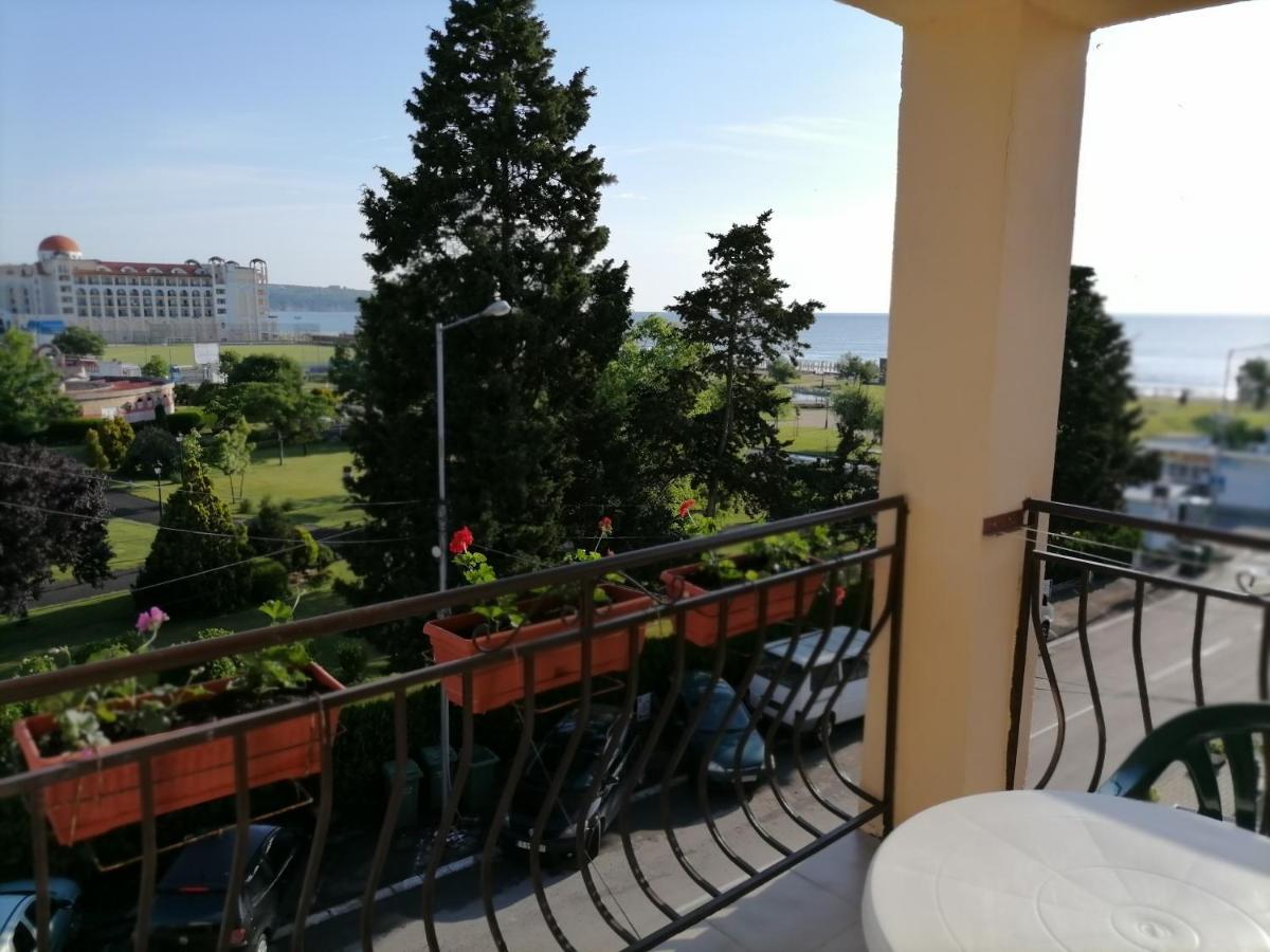 Ivet Guest House Obzor Exterior photo
