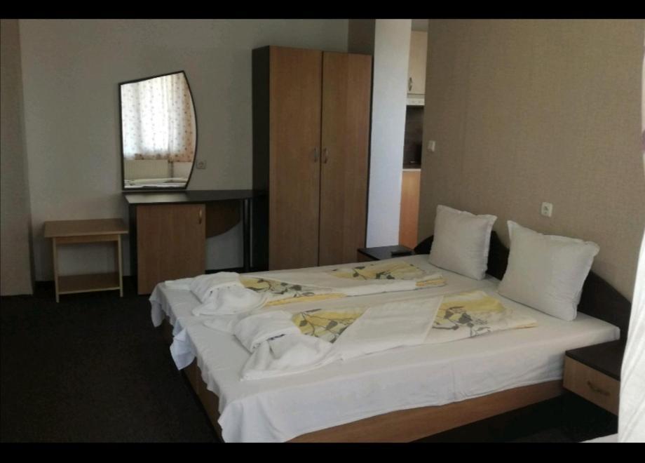 Ivet Guest House Obzor Exterior photo