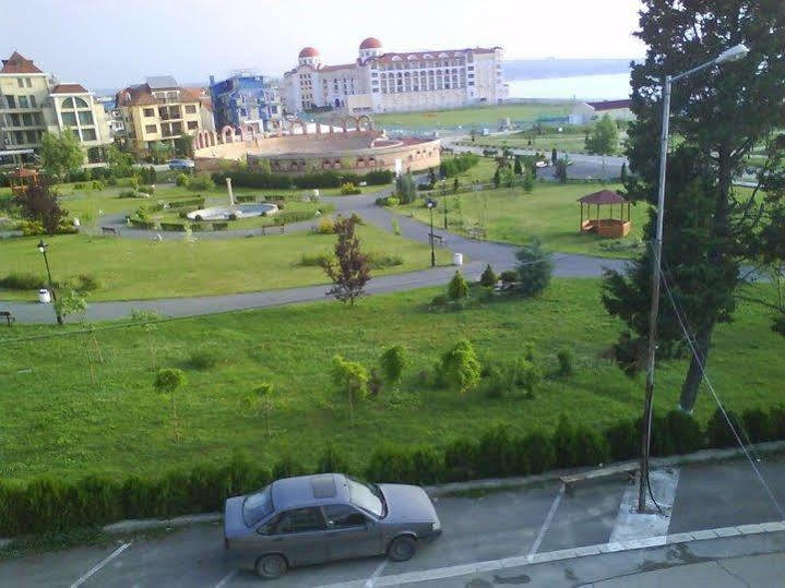 Ivet Guest House Obzor Exterior photo